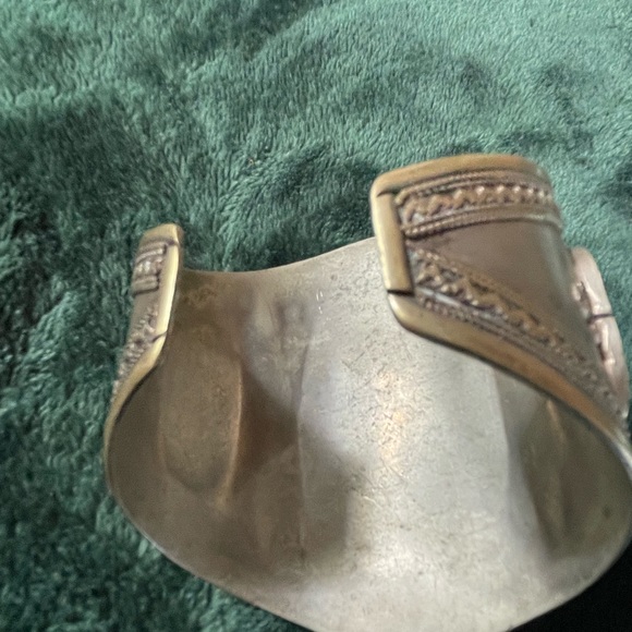 Cuff from Dubai - Picture 4 of 6